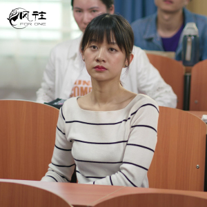 甜美一字肩条纹针织衫电视剧独家记忆薛桐李婷婷同款毛衣上衣衣服