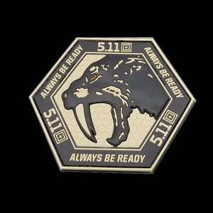 511多边浮雕剑齿虎臂章pvc尼龙钩面魔术扣edc圆形玩家友士气贴章