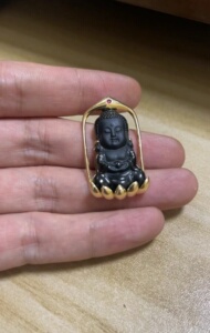 缅甸翡翠天然a货 墨翠宝宝佛 18k金镶嵌