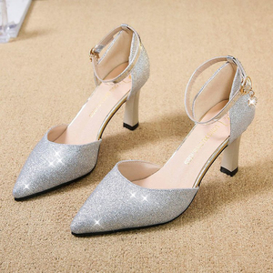 夏季银色婚鞋女粗跟一字扣高跟鞋婚纱伴娘鞋亮片公主水晶鞋宴会鞋