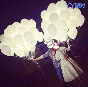 商场布置乳胶夜光白色婚礼结婚放飞发光飘飞气球拍照生日装饰派对