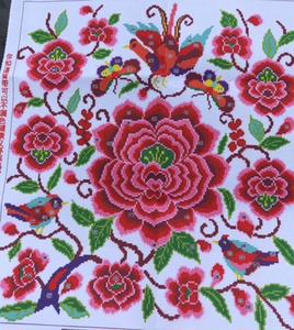 背带婴儿十字绣