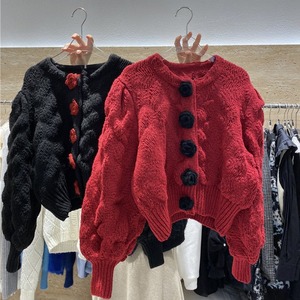 港风复古日系慵懒红色毛衣短款女宽松设计感小众上衣粗线开衫外套