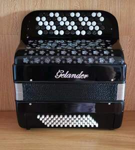 巴扬手风琴60