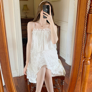 一字肩真丝睡衣