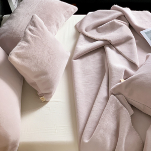 高端轻奢雪妮貂玉兔绒毛毯 冬季保暖卧室家用沙发盖毯牛奶绒毯子