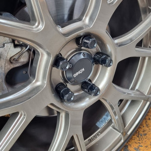 汽车改装轮胎螺丝高尔夫尚酷捷达桑塔纳宝来轮毂锻造螺丝螺帽螺栓