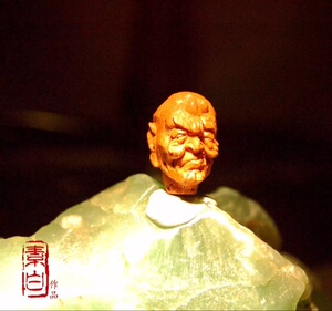 素白作品《罗汉》希今高徒潍坊桃核雕刻王开明苏工橄榄核雕舟山佛