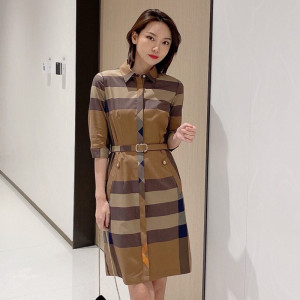 巴宝莉纯色女装2021夏季新款时尚气质衬衫裙修身显瘦格子连衣裙女