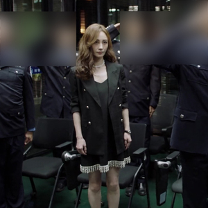 痕迹梁麦琦姚笛同款西服外套女黑色流苏边吊带连衣裙韩版明星定制