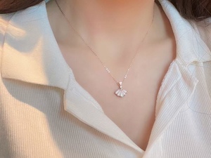 香港正生s925银网红小白裙项链女一贝子扇形小众款白贝母首饰裙子