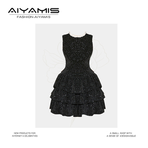 AIYAMIS美式黑色细闪丝绒连衣裙女春夏珍珠领圈修身蛋糕背心裙子