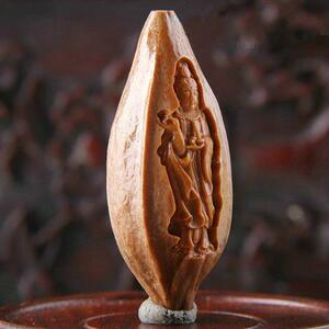 丰一阁精品名家曹乐橄榄核雕单c核单仔精雕西方三圣观音菩萨