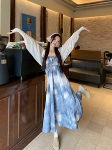 kumikumi设计感晕染蓝色吊带连衣裙女夏季复古宽松大摆裙气质长裙
