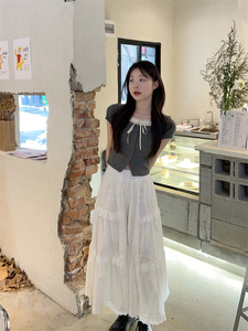 kumikumi时尚套装女单排扣短款修身T恤春季蕾丝半身裙长裙两件套