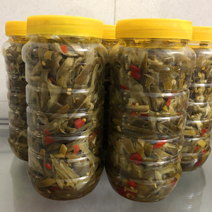 (拍2瓶包邮)广西贺州信都特产农家瓜皮酸红瓜子瓜皮非地瓜酸包邮