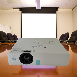 松下pt-x337c/x347c/x387c/x427c/ux336c/ux344c高流明商务投影机