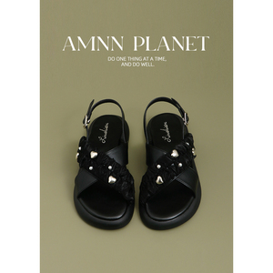 AMNN原创爱心黑色凉鞋女2024新款夏季小众设计感平底仙女风沙滩鞋
