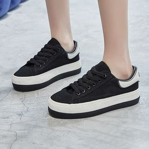 回力简约帆布鞋女款