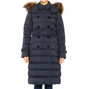 博柏利羽绒服女