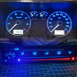 00杨氏汽车拆车配件淘宝大众桑塔纳仪表盘纸 普桑白色盘纸 板桑老款