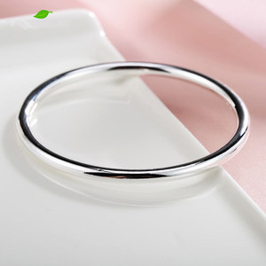 七牌银饰9999纯银手镯光面实心日韩版百搭简约圆棍闭口亮面古法银