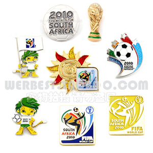 2010南非世界杯足球饰品扎库米fifa彩色方型logo证章徽章纪念品