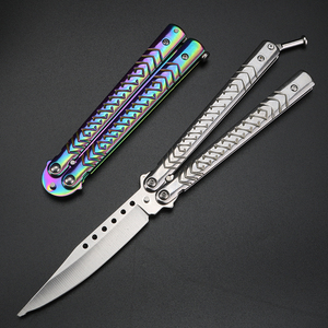 全钢蝴蝶刀csgo周边未开刃不锈钢蝴蝶折叠刀训练甩手刀花式梳子