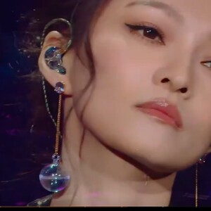 我是歌手张韶涵同款透明玻璃水球耳环长款圆形球球吊坠耳钉超仙女