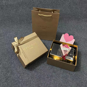 bvlgari/宝格丽金色原版高档纸袋香水包装手提袋礼品盒礼品袋子