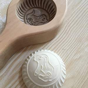 日本购手压式商用压花多功能模具定型模子圆形木头月饼工具包子