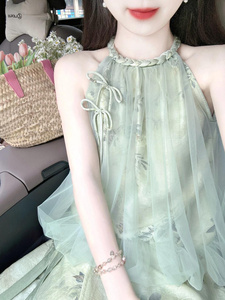 新中式轻国风套装女装夏季森系复古文艺穿搭碎花挂脖连衣裙两件套