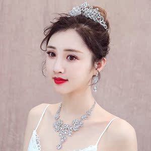 大气西式结婚头饰新娘皇冠配白婚纱的头饰三件套头纱结婚婚饰头冠