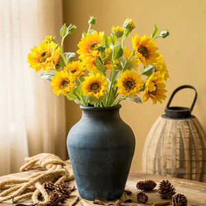 向日葵中式插花