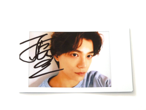 丁禹兮 亲笔签名 周边原版 拍立得宝丽来照片 2020.7.24 01