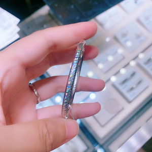 周大福pt950铂金手镯