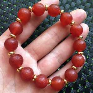 拍卖天然红玛瑙圆珠手串玉髓磨砂珠子手链首饰男女