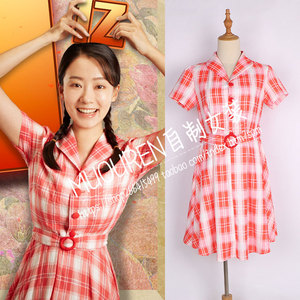 你好李焕英张小斐同款衣服红格子衬衫领连衣裙女复古文艺a字裙潮