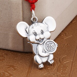 老凤祥云生肖鼠银吊坠女999纯银挂坠男属鼠吉祥物鼠年老鼠本命年