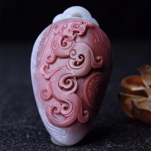 天然七彩盐源玛瑙粉紫蓝绿色苏工仿古龙凤瑞兽牡丹花精品雕件