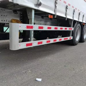 半挂车护栏