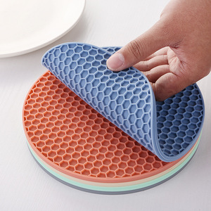 圆形蜂窝硅胶餐垫防烫防滑垫隔热锅垫硅胶餐桌垫易清洗耐高温杯垫
