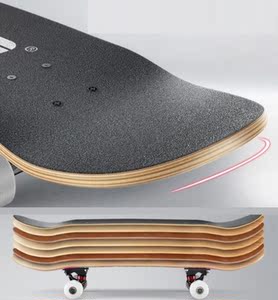 单脚滑板四个轮的滑板车新款小孩玩具舞板女生学生长板入门青少年