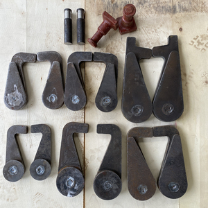 重汽豪沃自卸车渣土翻斗车后门手动挂钩安全钩保险尾门钩加长加厚