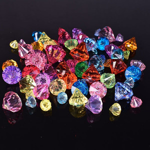 五颜六色的宝石