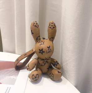 lv&gedete 老花小兔子挂件钥匙链可爱公仔包包挂饰男女汽车钥匙扣