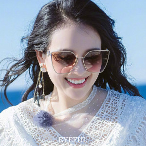 eyeful 妻子的浪漫旅行章子怡同款墨镜女明星网红超轻太阳眼镜