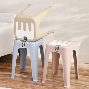 塑料凳子家用加厚钢琴凳经济型高凳现代简约餐桌板凳可叠放方形凳