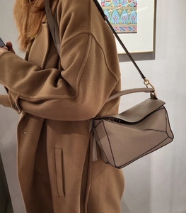 罗意威女包几何