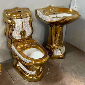家用金色抽水马桶
